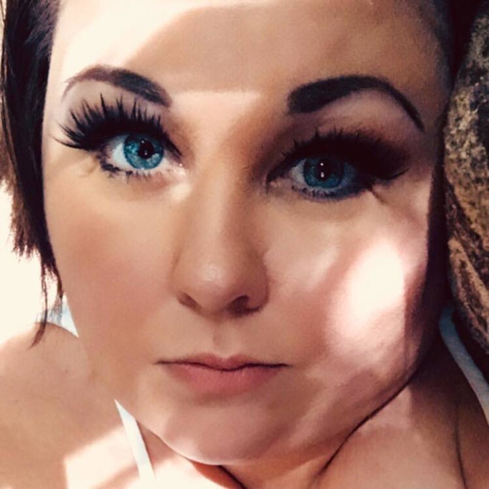 Meet your Posher, Alexandra
